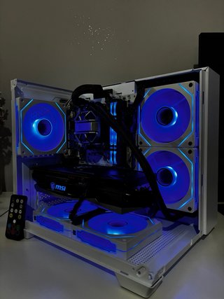 PC Gaming Custom Ryzen 5 5600X+RX 6650 XT, 16G 2TB