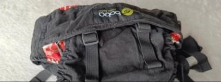 Mochila Porteo Boba Carrier Negra Estampada
