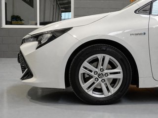 Toyota Corolla 1.8 125H ACTIVE TECH E-CVT