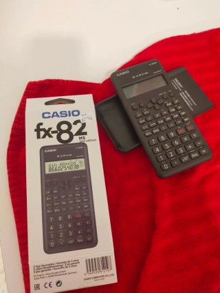 Calculadora Casio fx-82MS 2nd edition