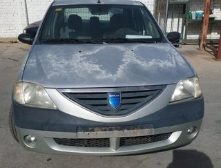 Faro izq dacia 4934520 89029771 logan ambiance