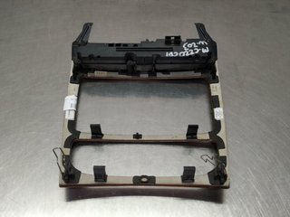 CONSOLA CENTRAL MERCEDES-BENZ CLASE C (BM 203) BE