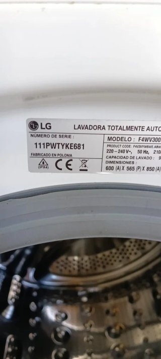Lavadora LG DirectDrive 9 kg Blanca RPM 1400