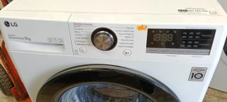 Lavadora LG DirectDrive 9 kg Blanca RPM 1400