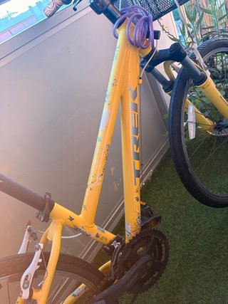 Bicicleta TREK Aluminio Amarillo