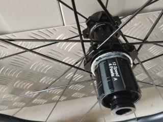 Nuove ruote in carbonio