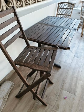 Taburete alto teka madera
