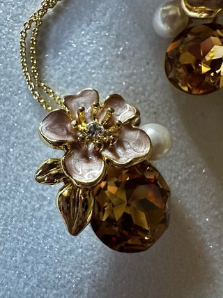 Set gioielli fiore oro con cristalli