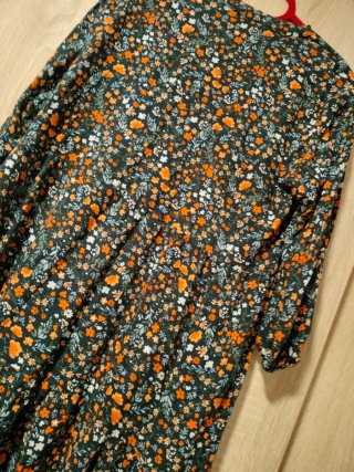 Vestido C&A flores primavera vuelo
