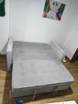 Sofá Cama Gris,1'60 de largo, 0'80 de ancho
