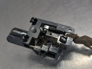 CERRADURA PUERTA TRASERA DERECHA NISSAN QASHQAI (