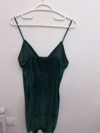 Vestido verde terciopelo tirantes