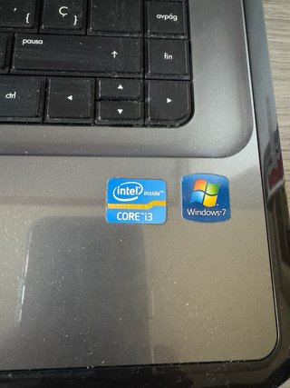 Portátil HP i3 para piezas o reparar