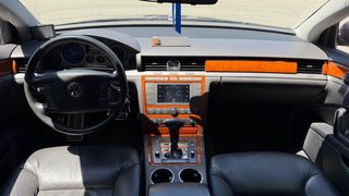 Volkswagen Phaeton 2004
