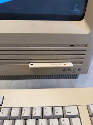 Apple Macintosh SE FDHD