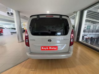 Toyota Proace City Verso 1.5D 130cv Family Active 7 Plz L2
