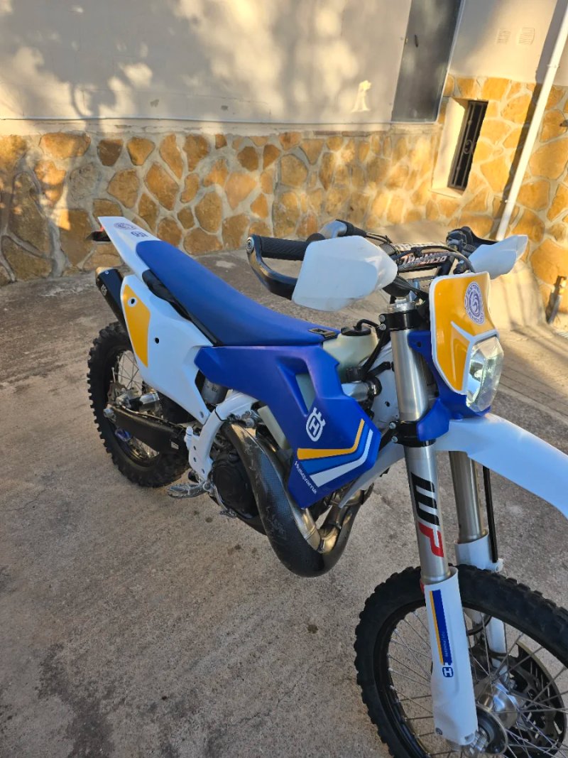 Husqvarna TE 300 Heritage 2025