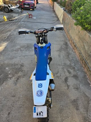 Husqvarna TE 300 Heritage 2025