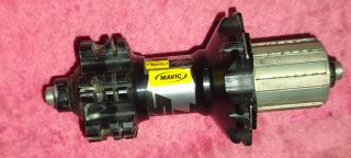 Rueda Delantera Mavic 26 crossrail Buje de Trasera