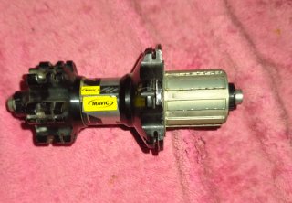 Rueda Delantera Mavic 26 crossrail Buje de Trasera