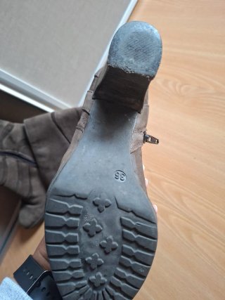 REGALO ,Botas de piel marrones