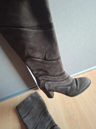 REGALO ,Botas de piel marrones