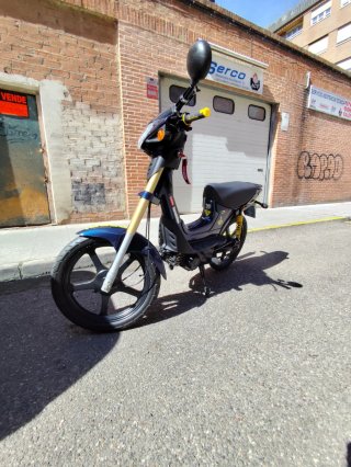 Derbi Variant Revolution Star 5