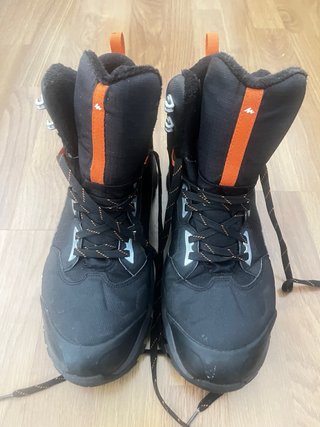 Botas de montaña Quechua impermeables