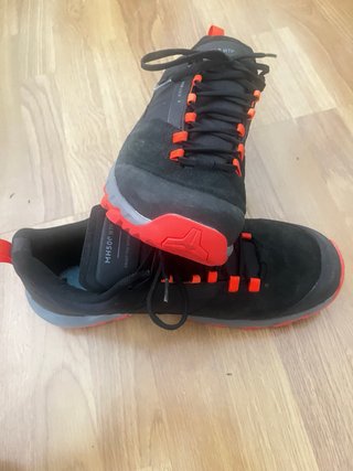 Botas de montaña Quechua impermeables