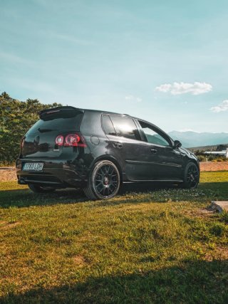 Volkswagen Golf GTI EDITION 30