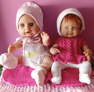 2 Muñecos Bebé con Ropa