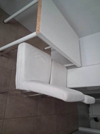 Mesa y 2 Sillas Blancas