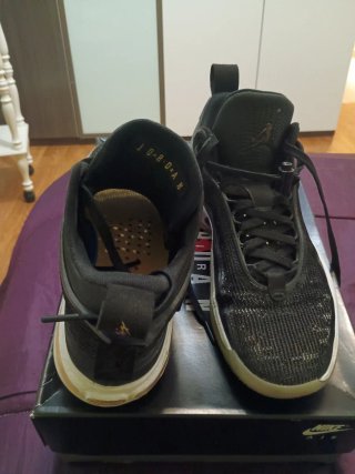 Jordan Negras Talla 42