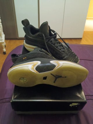 Jordan Negras Talla 42