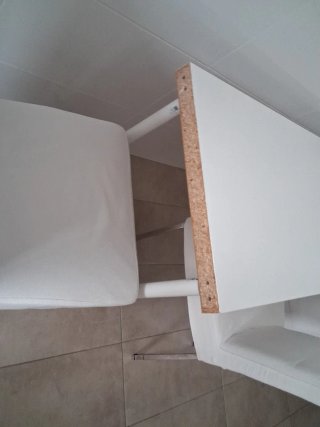 Conjunto mesa y 2 sillas blancas