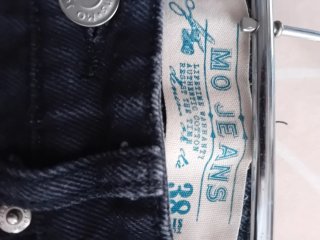 Pantalón corto negro y regalo 2 prendas