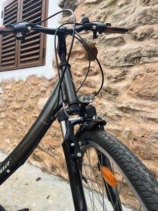 Bicicleta de paseo CONOR casi nueva