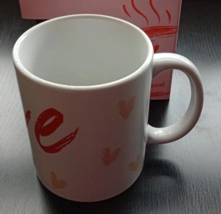 Taza Arenal LOVE (sin estrenar)