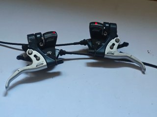 Kit comandi, leve e deragliatore Shimano Deore LX