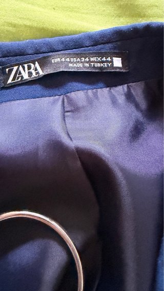 Traje de caballero Zara azul.