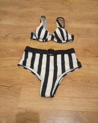 Bikini Rayas Blanco y Negro