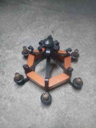 Lámpara de techo antigua madera y metal