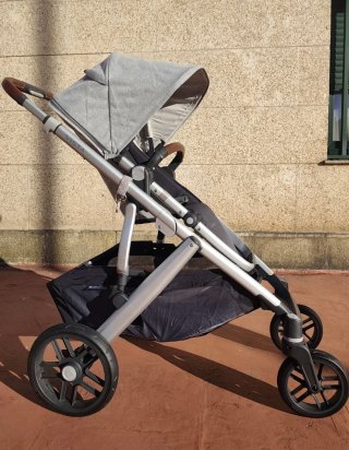 Carrito bebé UPPAbaby Vista 2025 + capazo + extras