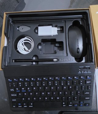 Tablet AUMI X6PROL 10.1 con Teclado y Ratón
