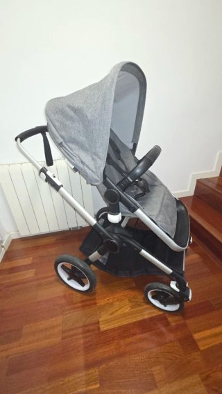 Carrito Bugaboo Fox 2 gris capazo y silla