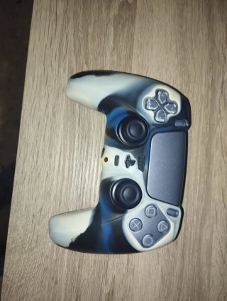 Consola Sony PS5 Blanca + Mando