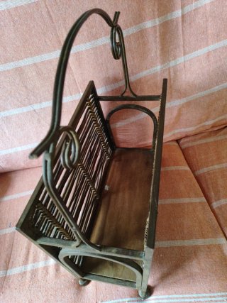 Revistero forja y mimbre