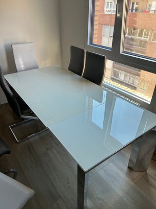Mesa Comedor Cristal y Metal