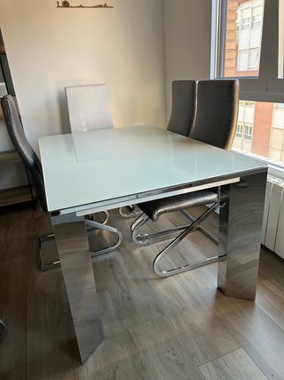 Mesa Comedor Cristal y Metal