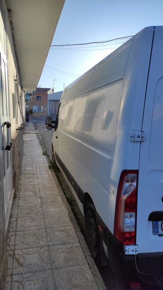 Nissan NV400 2017